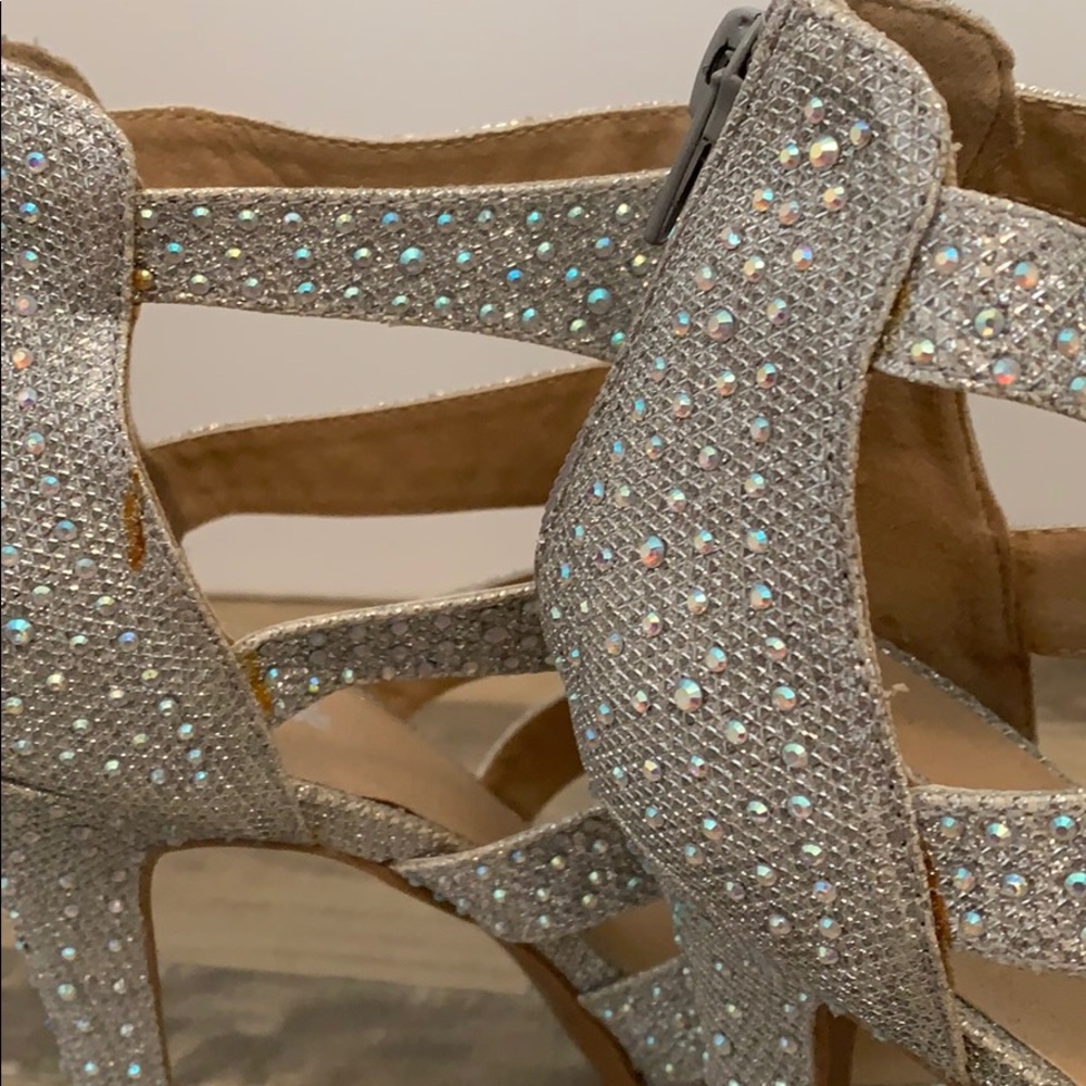 Sparkle and gem stone High heels - Picture 8 of 8